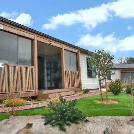 Enchanteur A Avec Vue Sur Et Piscine Partagee Alpesi faház